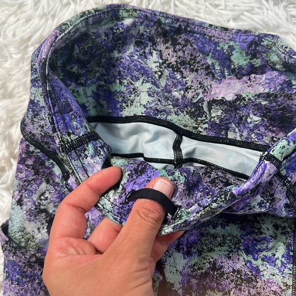 Lululemon Fast & Free Crop II Nulux 19" Vivid Vision Multi Black - Picture 3 of 6